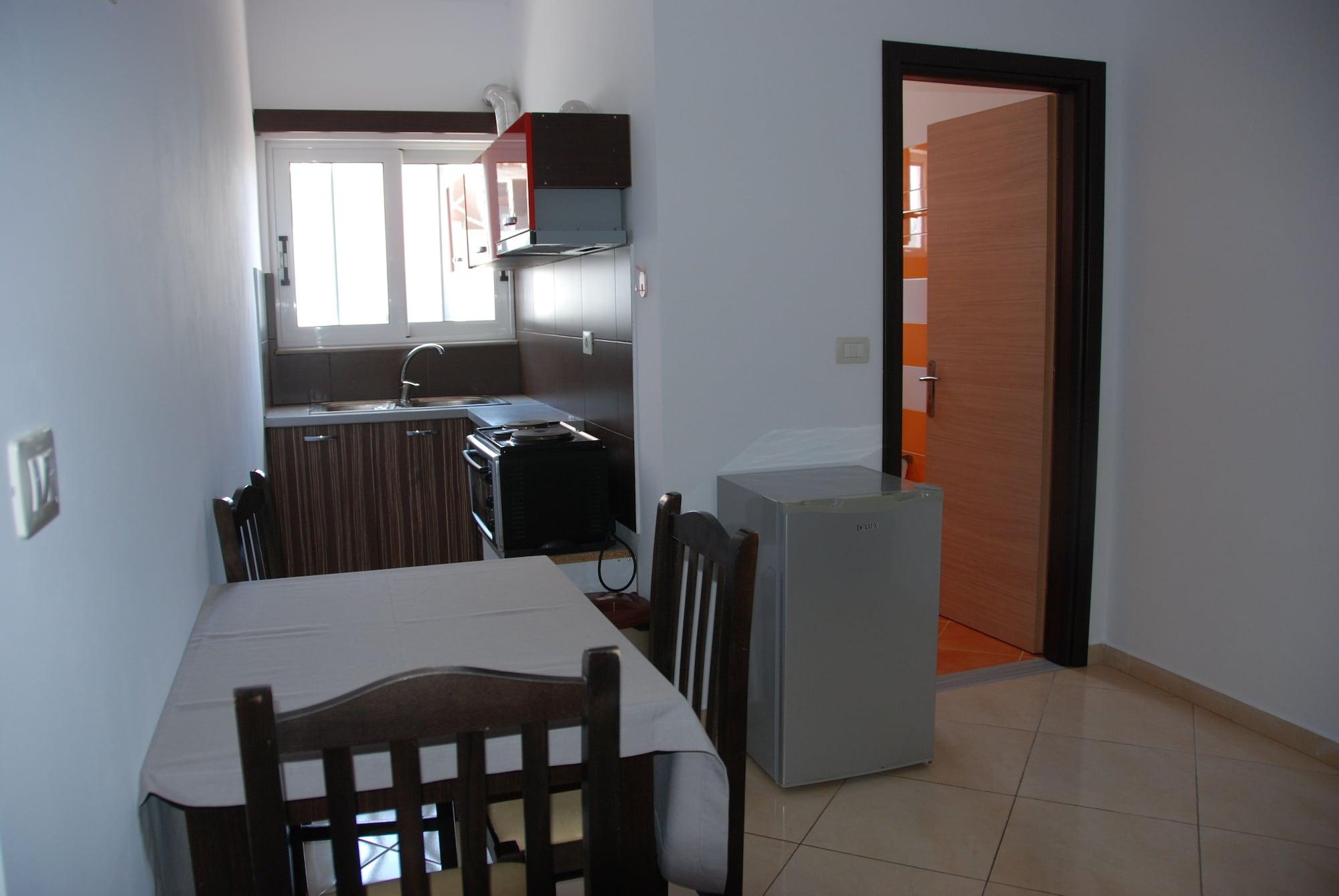 Hotel Edola Sarandë Exteriör bild