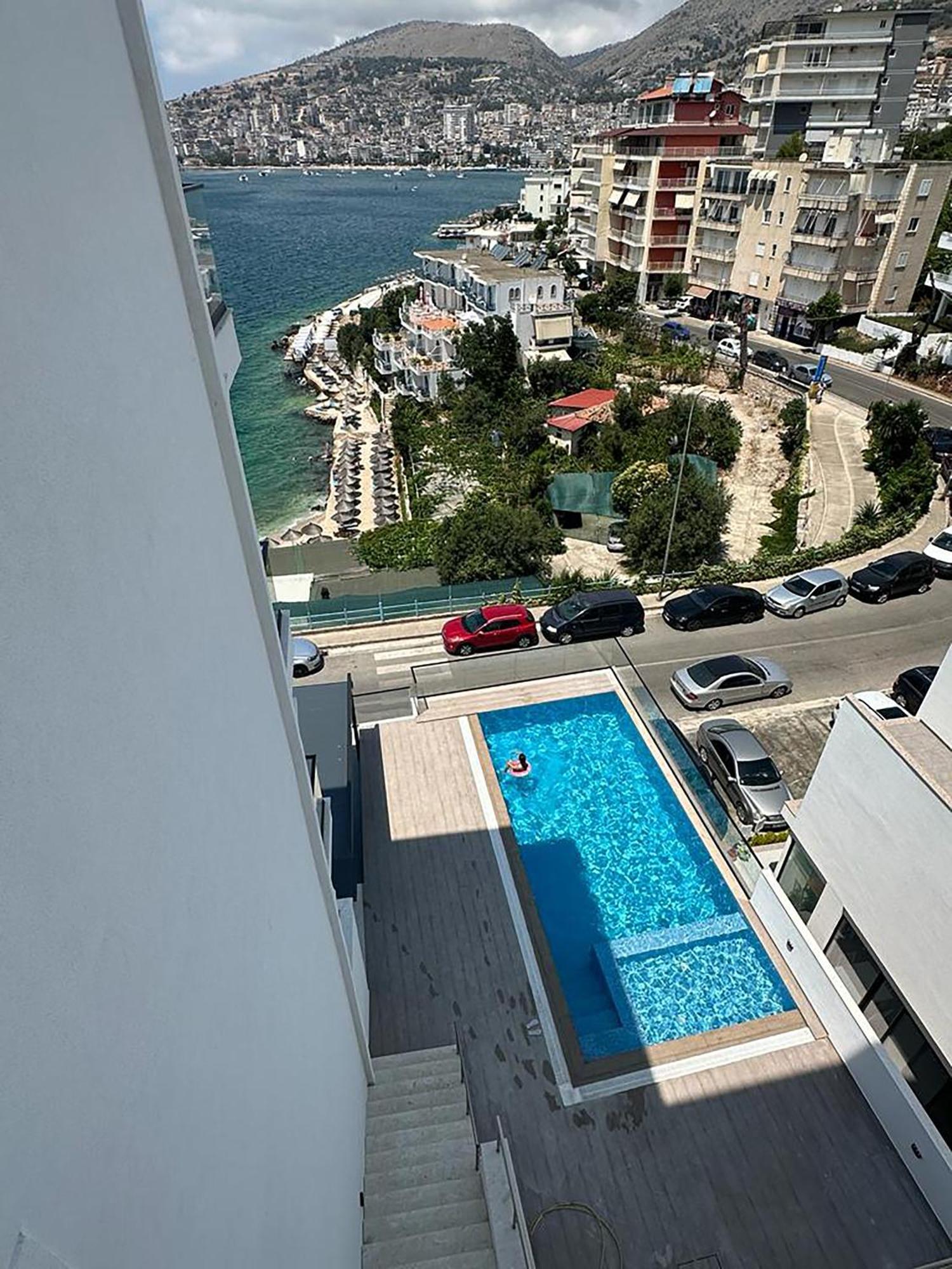 Hotel Edola Sarandë Exteriör bild